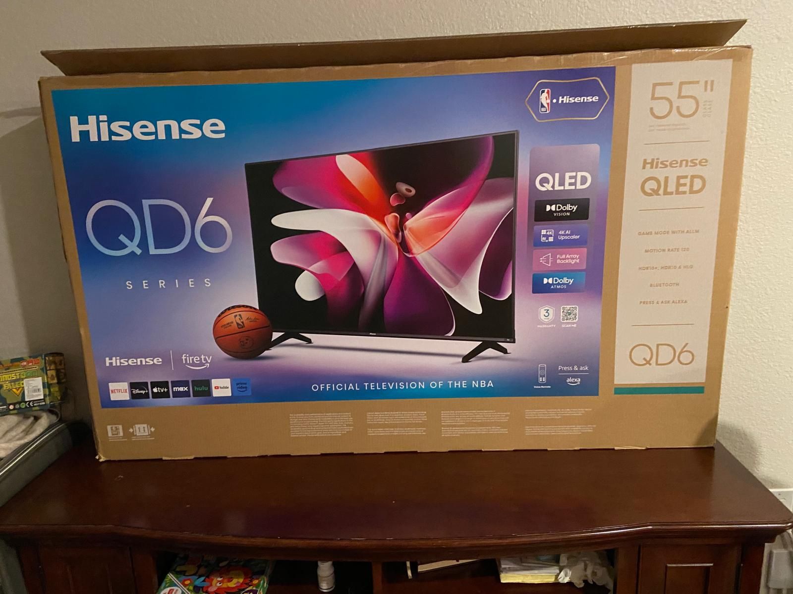 55” Hisense QD6 (QLED TV)