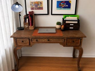 Desk wood
