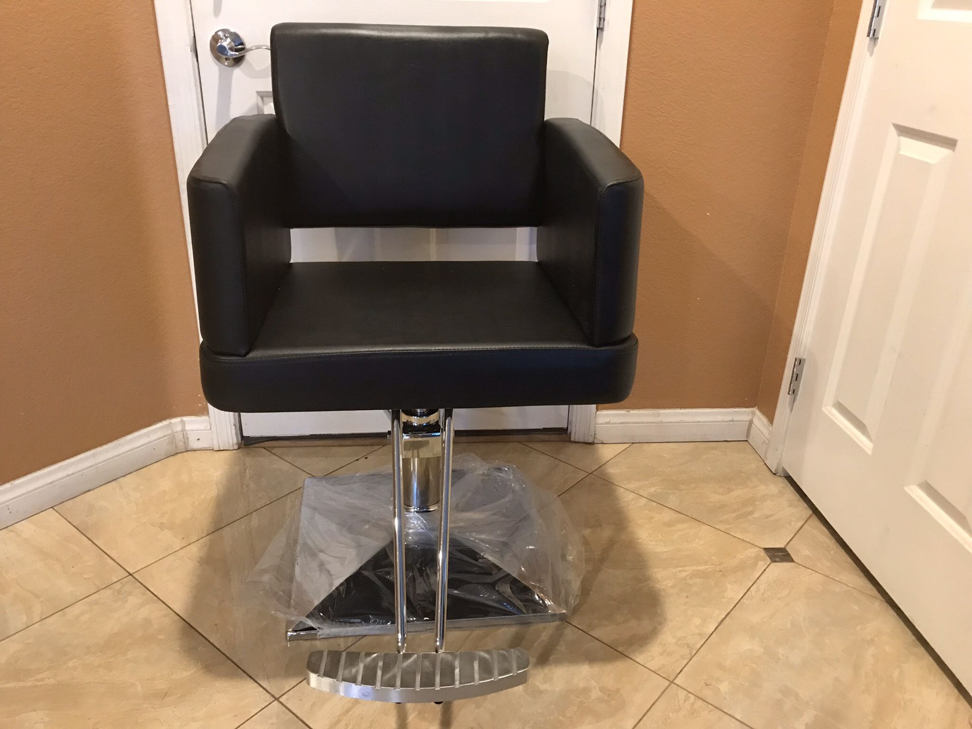 Brand New Square Salon Styling Chair with Chrome Square Base