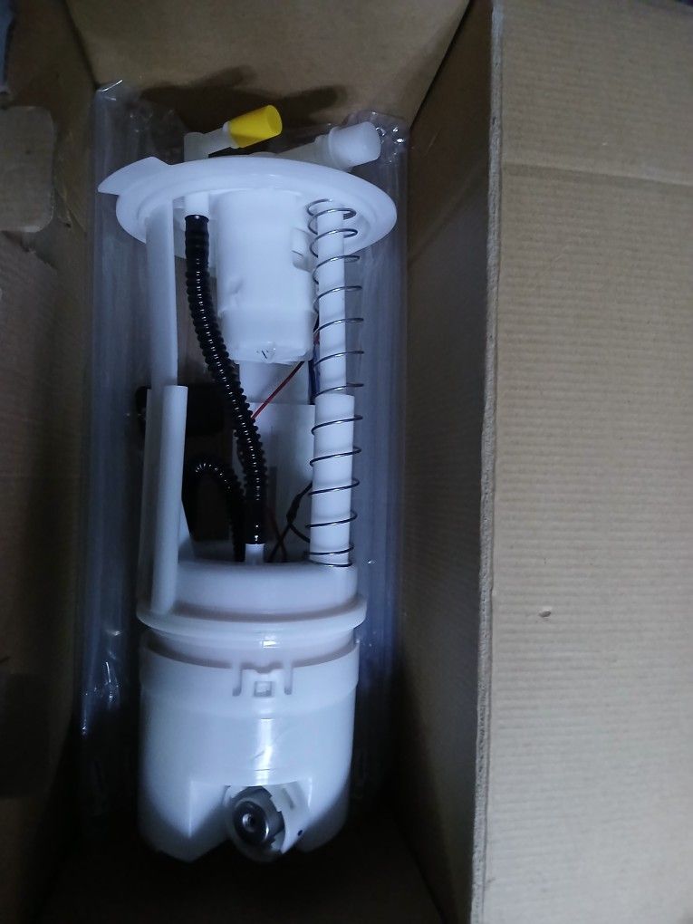Fuel Pump New All In Box For Nissan Frontier 