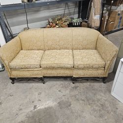 78" - Vintage Chippendale- Style Camelback Sofa 