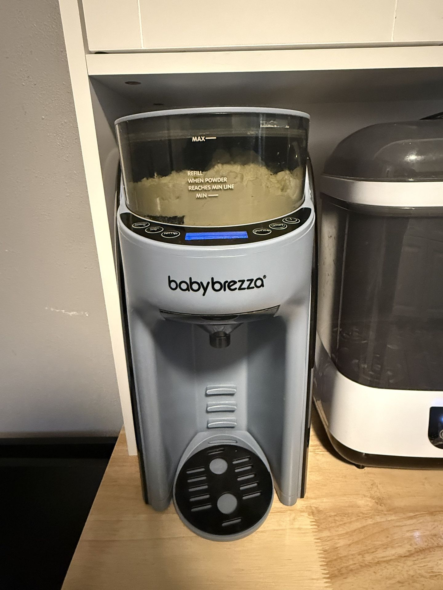 Baby brezza formula dispenser 