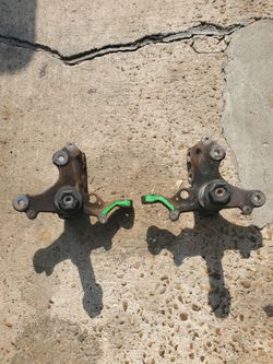 94/5 Mustang  Spindles