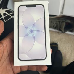 iPhone 17e Seald 