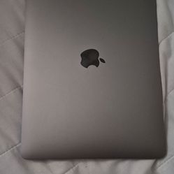 Macbook air trade or sell(READ DISCRIPTION)