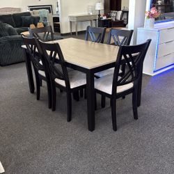 Dining Table And 6 Chairs ✅ Financing Available - Bad or No Credit Accepted ✅ 