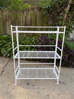 Metal shelf organizer