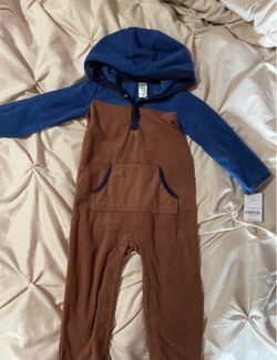 NWT Carters Fleece Outfit