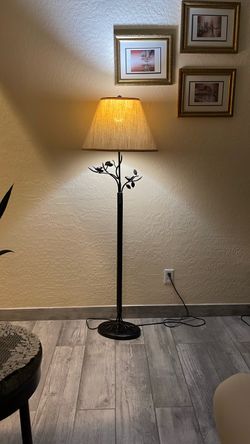 Black Floor Lamp