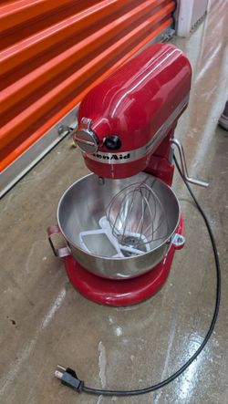 KitchenAid Professional 5 Plus Series 5 Quart Bowl-Lift Stand Mixer - Empire Red