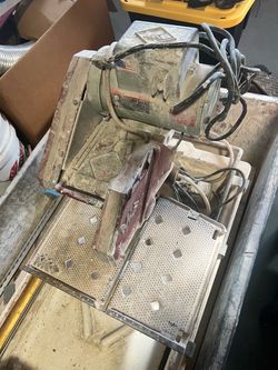 Wet Tile Saw with Water Tray