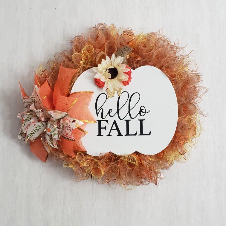 Fall Wreaths Available (READ DESCRIPTION)