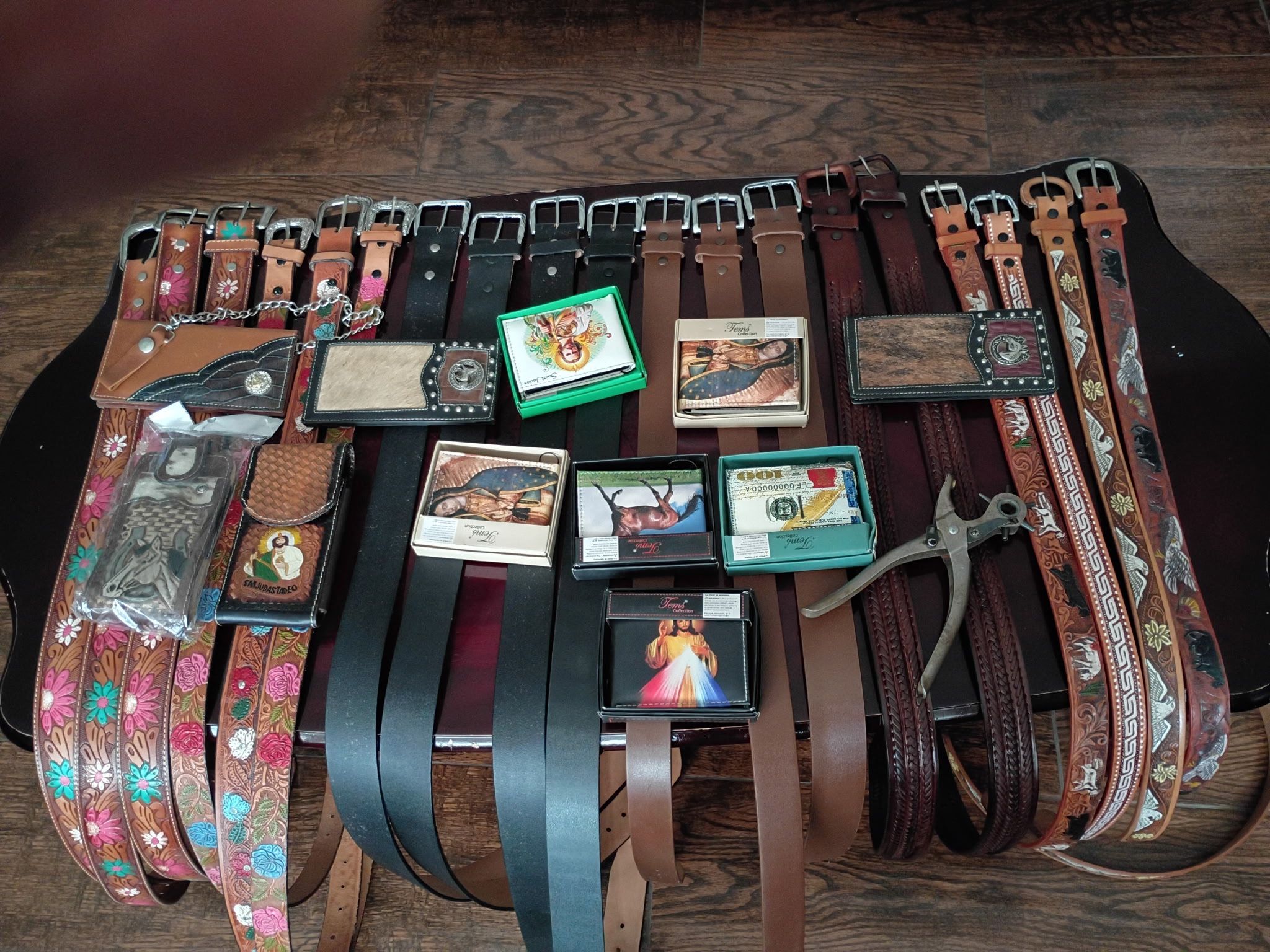 Belts,wallets,phone Pouches