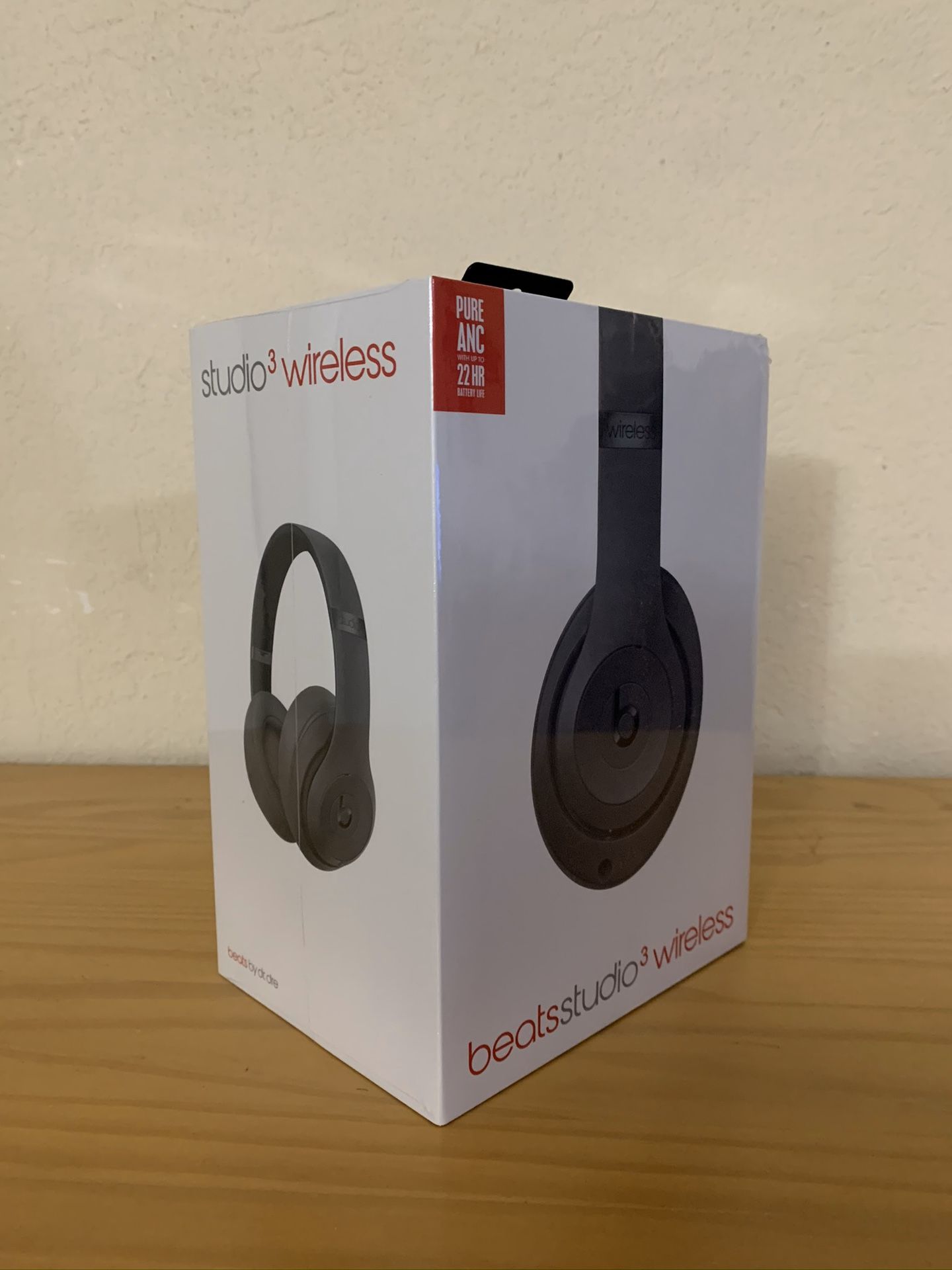 Beats Studio3 Wireless Over-Ear Headphones - Gray