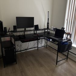 55” Computer Desk with Storage Shelves