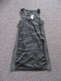 NWT Women's Splendid Sleeveless Army Green Print Dress Size Small