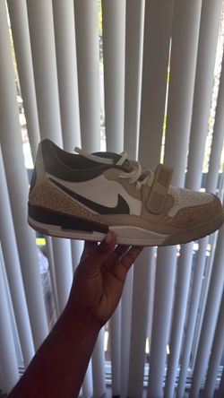 Jordans/Nike