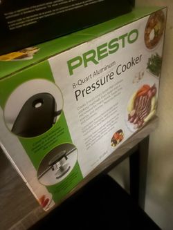 Presto 8-Quart Aluminum Pressure Cooker (Model 01282).