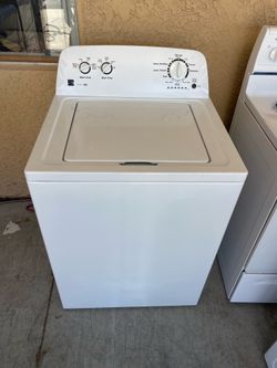 Washer brand Kenmore 60 days of warranty free delivery and installation