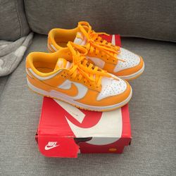 nike dunks 