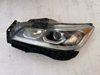 2016 to 2017 Honda Accord Hybrid Halogen Headlight Head Lamp Driver side LH Used OEM