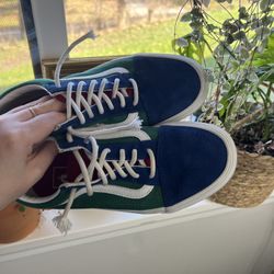 Vans 