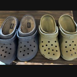 Boys crocs size 4Youth 