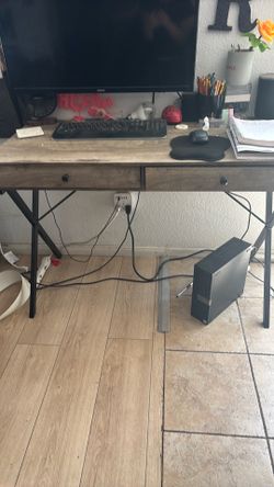 DESK
