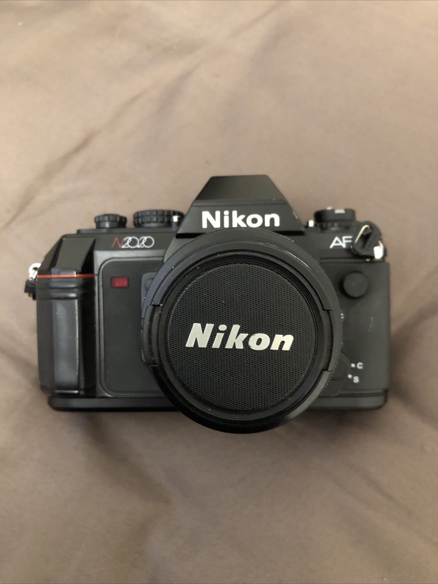 Nikon N2020 AF Camera