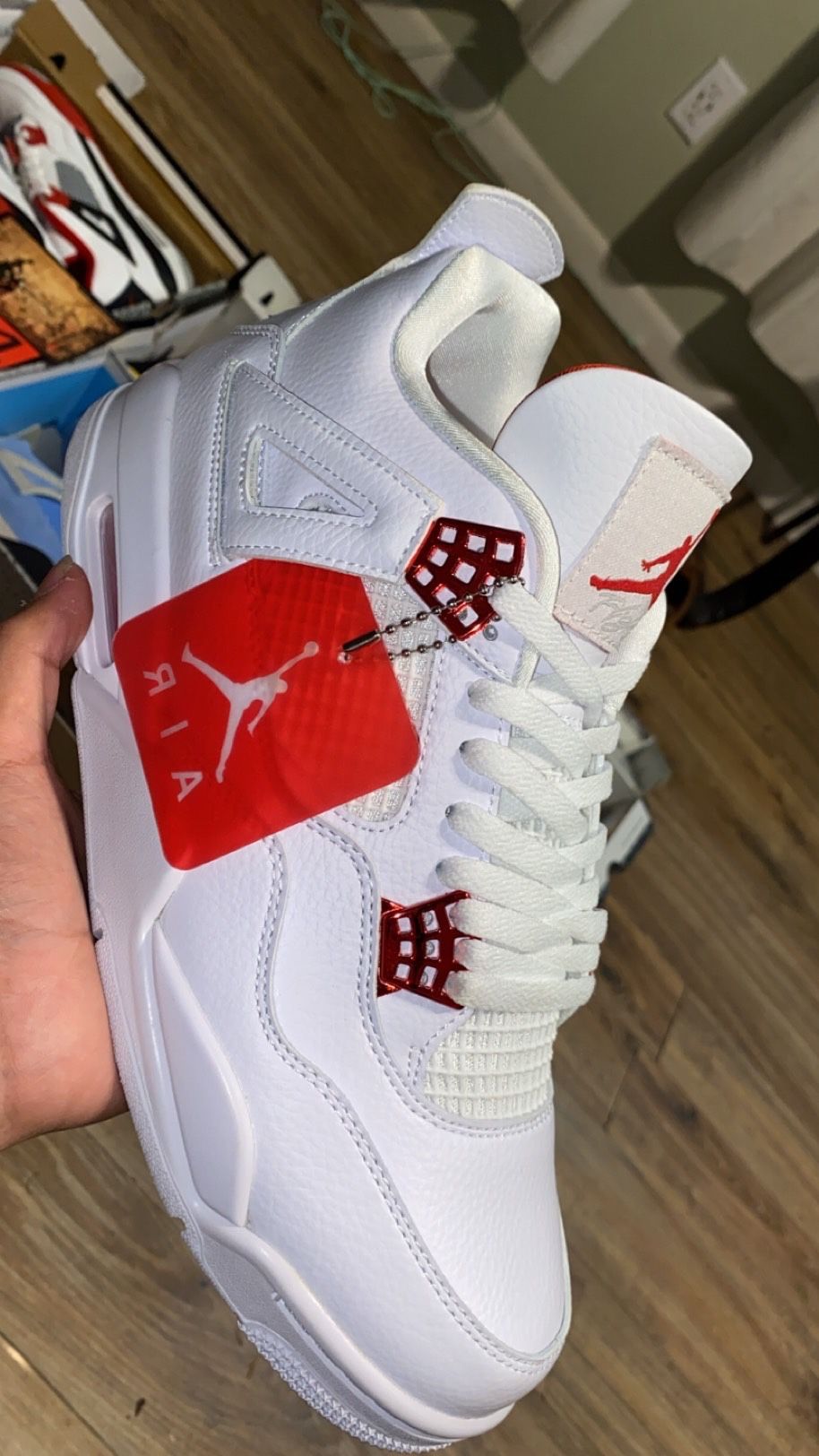 Jordan 4 Retro Metallic Red Size 11