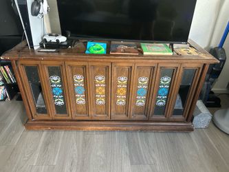 Vintage record player with radio
