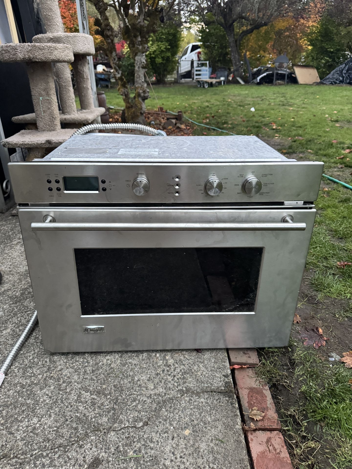 Free GE Monogram Commercial Convection Oven