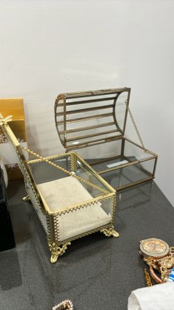 Jewelry glass luxury boxes 2 x 10 usd
