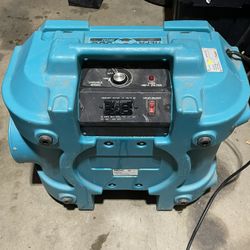 Dri-Eaz Defendair HEPA 500 Air Scrubber