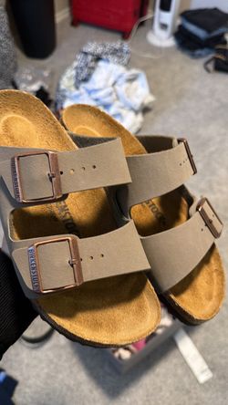 Sandalias