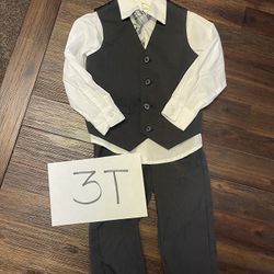VAN HEUSEN BOYS SET SIZE 3T