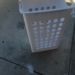 Hamper