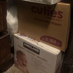 Huggies/cuties+more-Size 2 Diapers (400 Count)