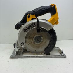 Dewalt 20v Circular Saw 210854/15