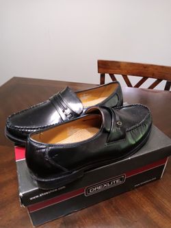 Leather shoes