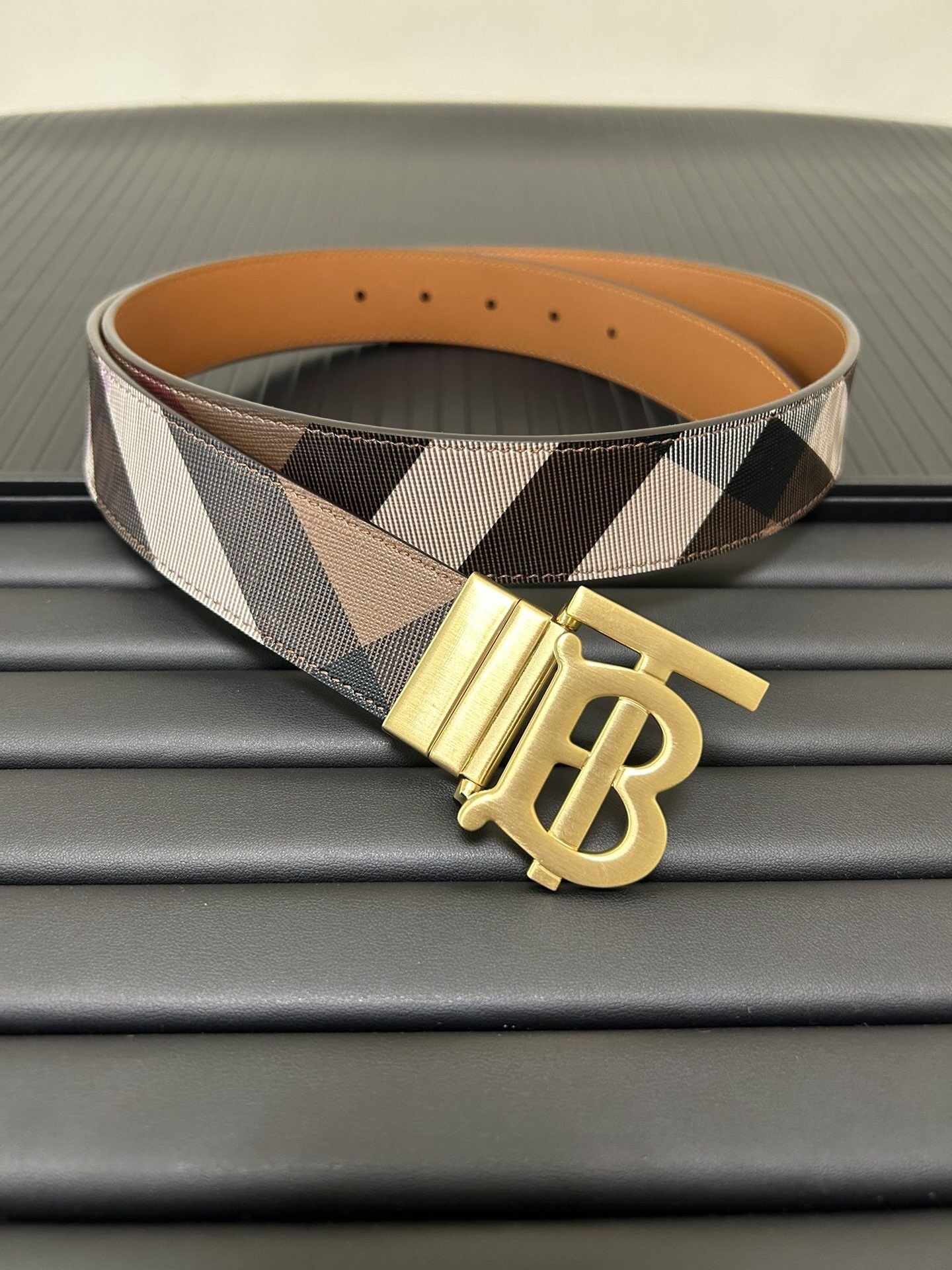 Burberry Men's Belt 35mm