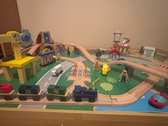 Children’s train table