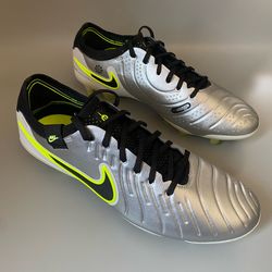 Nike Tiempo Legend 10 Elite FG soccer shoes