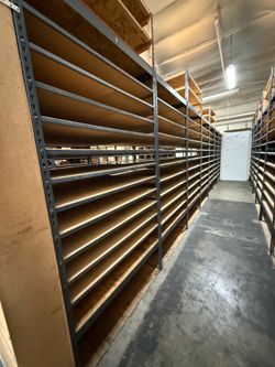 FREE warehouse boltless rivet racking, 187 ++ sections