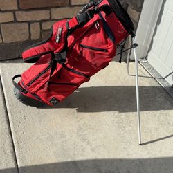 GOLF BAG Belding Balance Max Lightweight Carry Stand w/ Rainhood