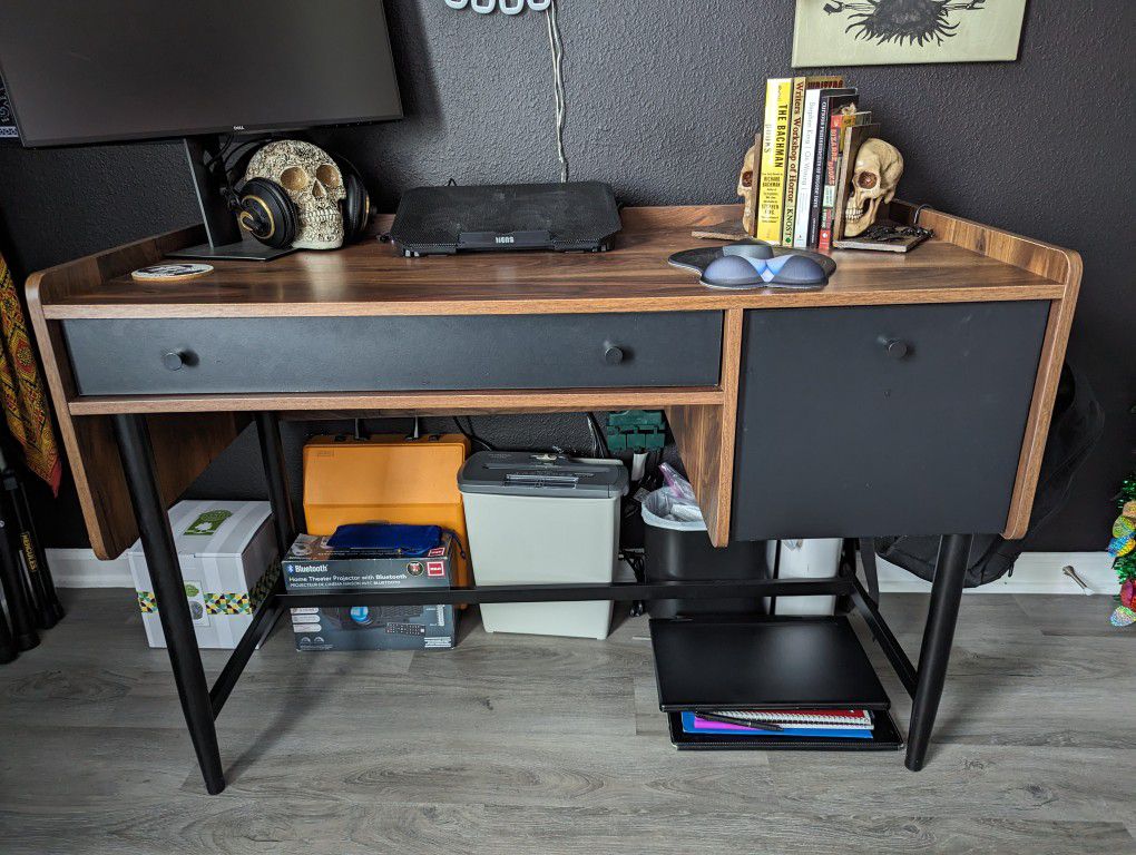 Desk and Office Chair 