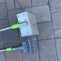 Pooper Scooper, Dog Pooper Scooper Long Handle Stainless Metal Tray and Rake for Medium Small Dogs Heavy Duty Pet Supplies to Use for Grass, Dirt or G