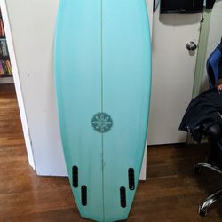 5'4" Rival Surfboard 