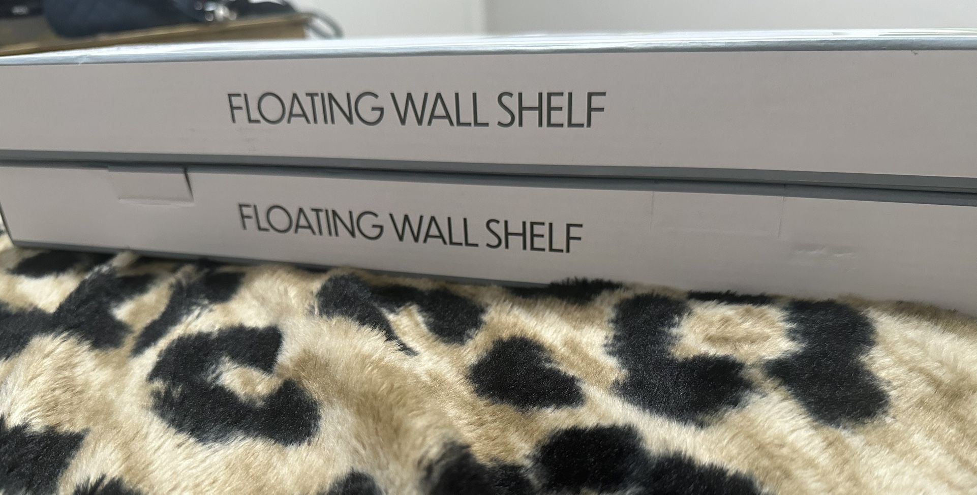 2 Floating Shelves White (new)