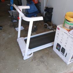 Treadmill 
